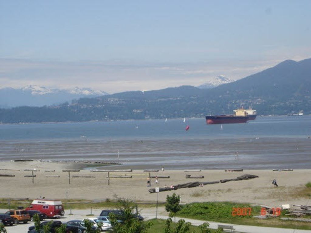 listing image 1106588602703220193