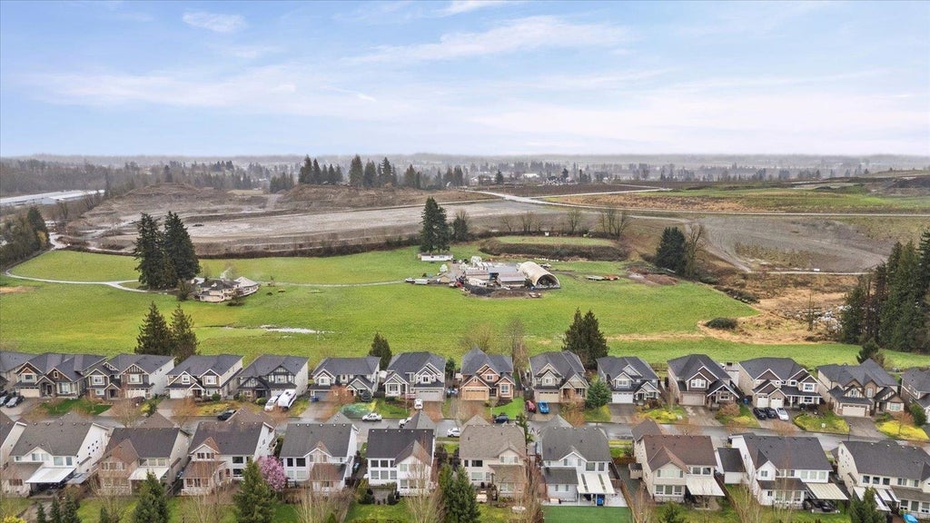 Photo of 2112 Merlot Boulevard, Abbotsford, BC V4X 0A6 (MLS # R3129853)