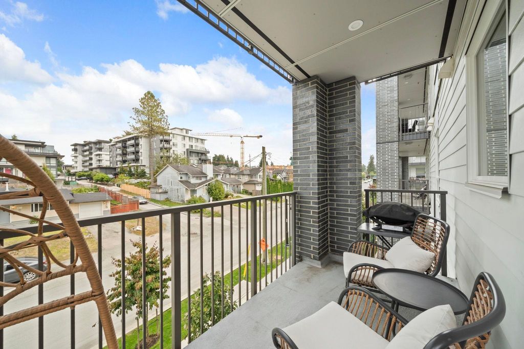 listing image 1105838863208802281