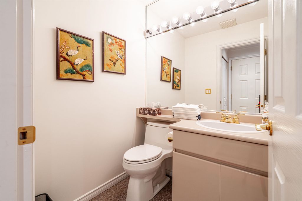 listing image 1104628865567099309