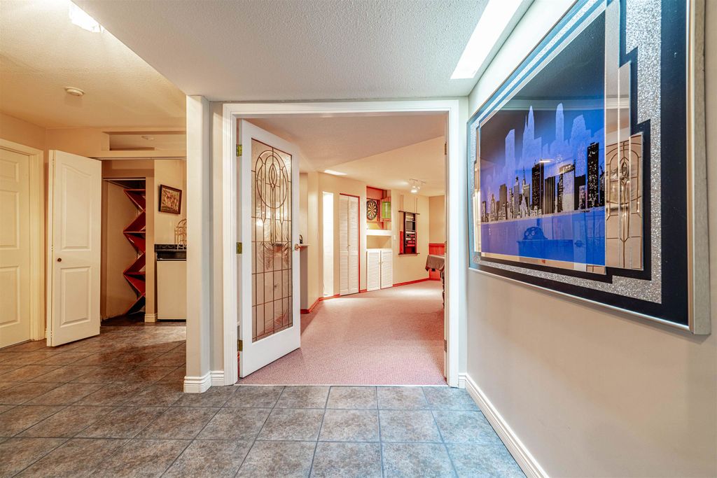 listing image 1105227382135383726