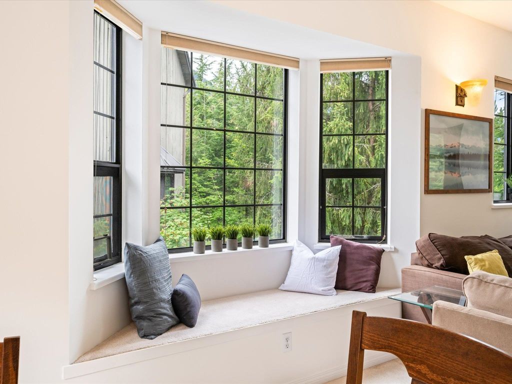 listing image 1101138749902845535