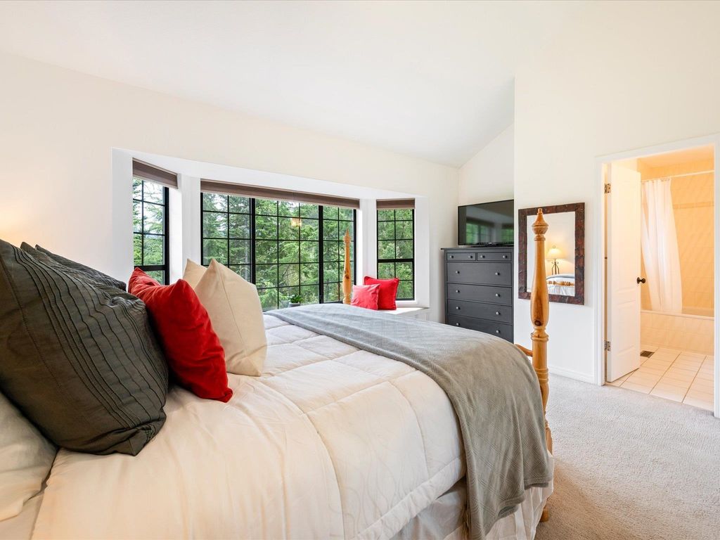 listing image 1102822730899140488