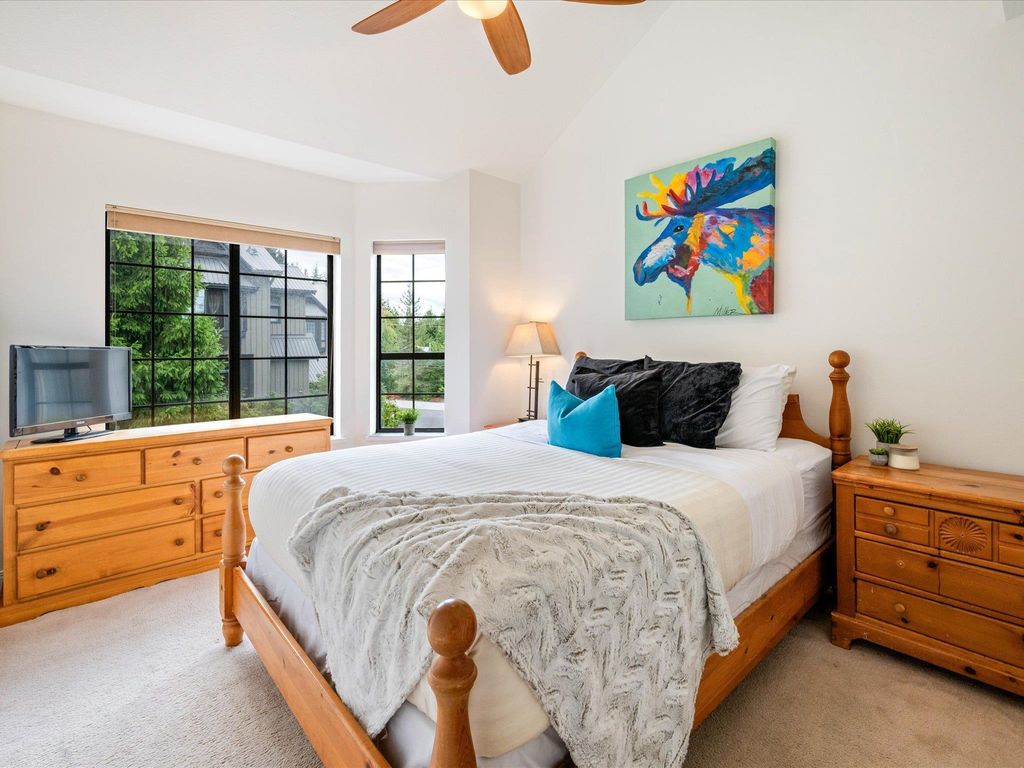 listing image 1106774477605446425