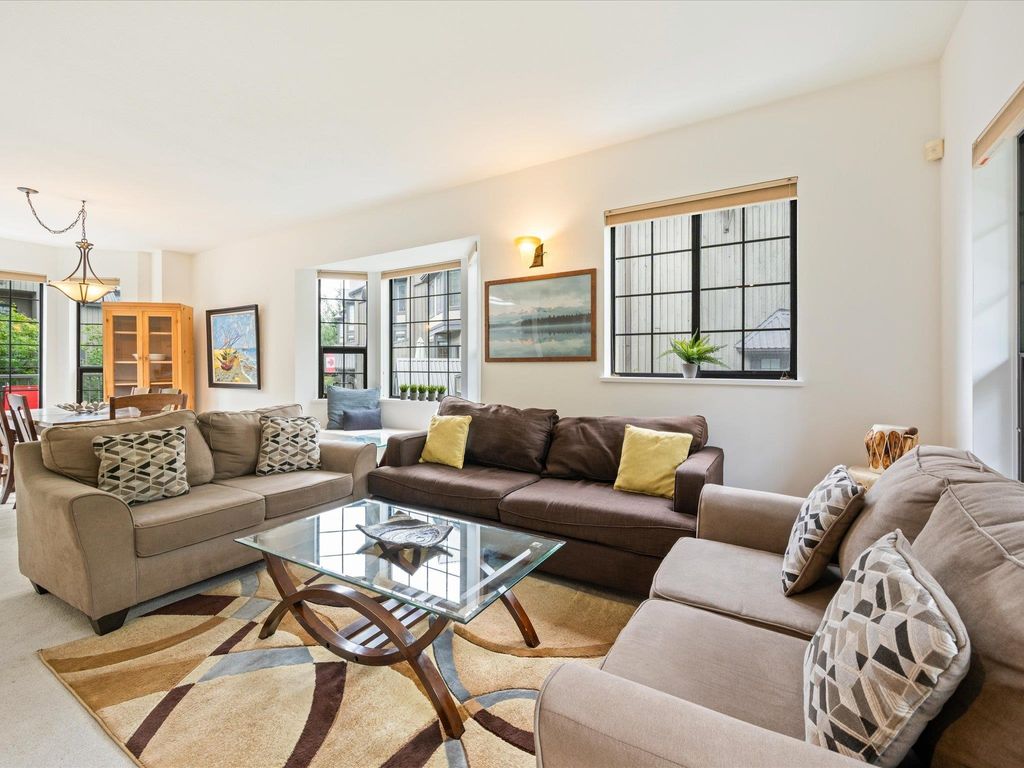 listing image 1109635654455299256