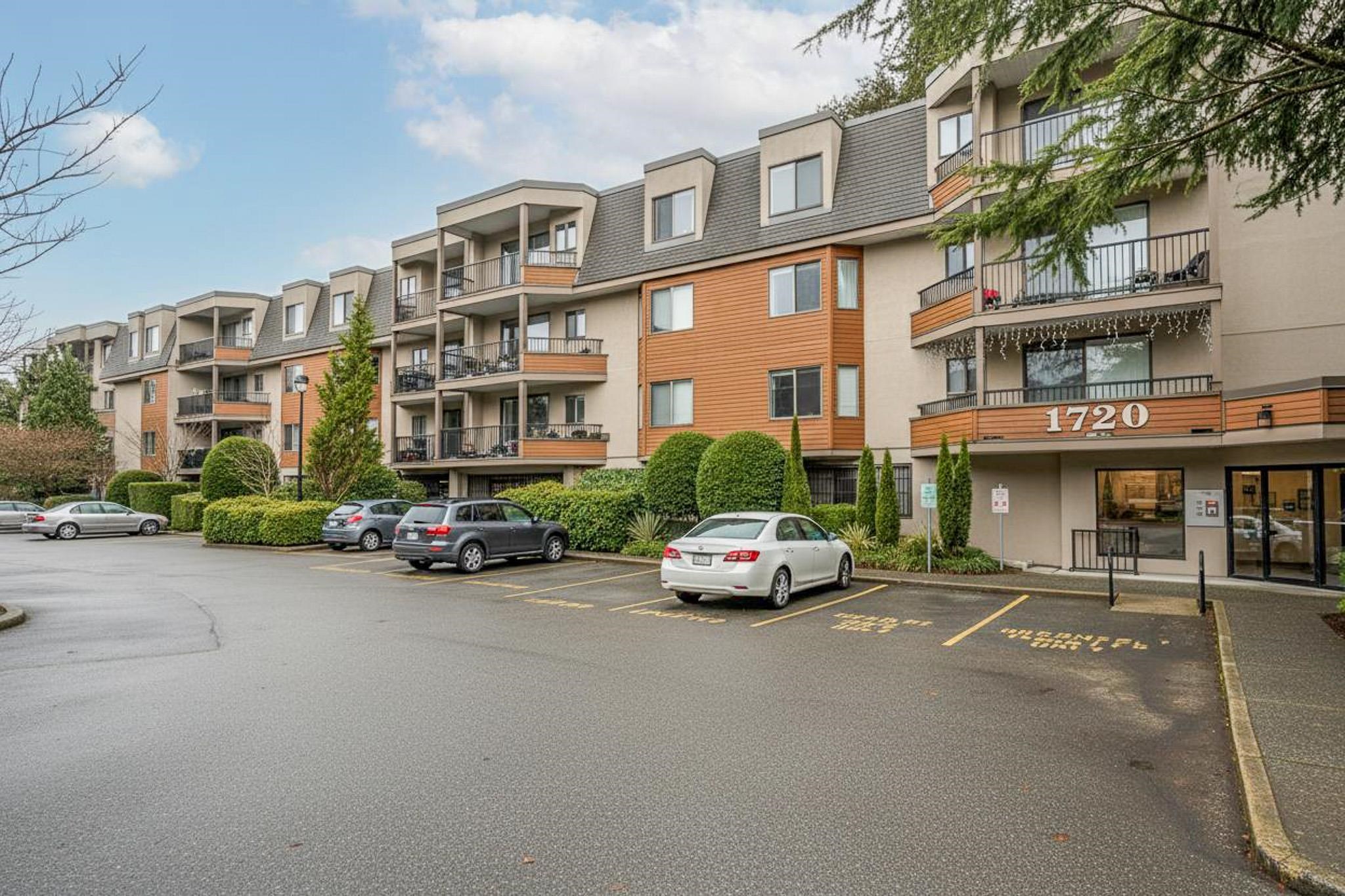 1720 Southmere Crescent 112