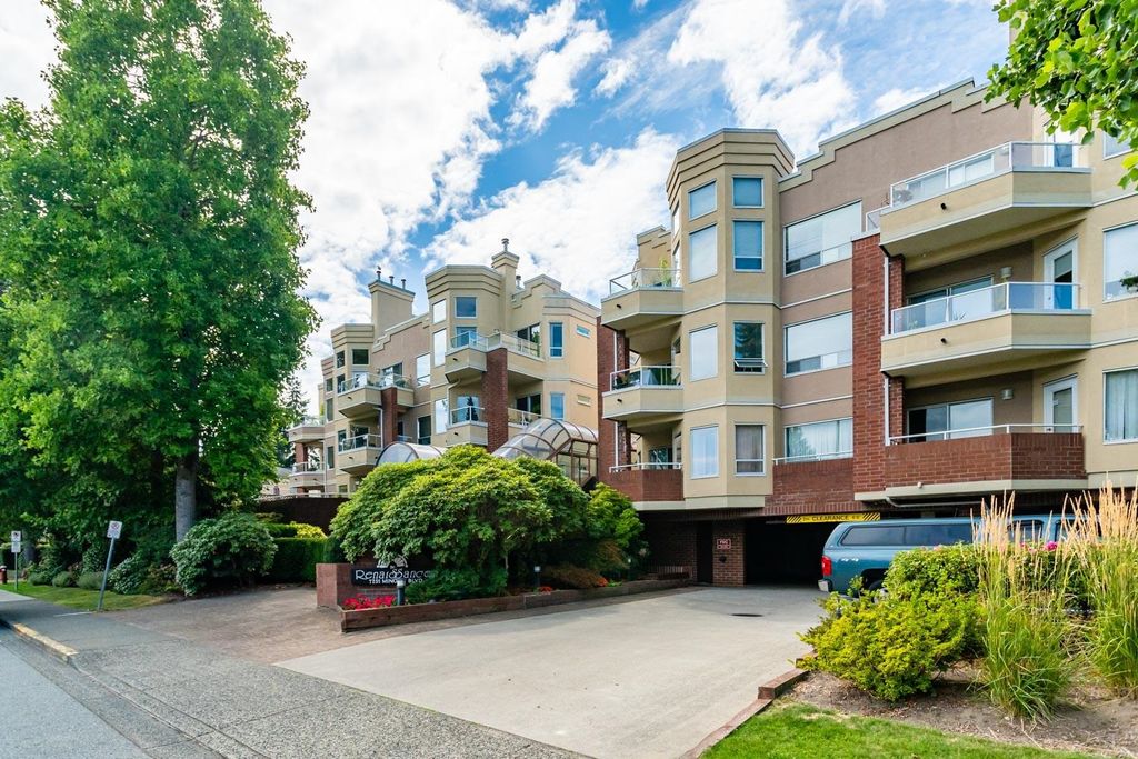 listing image 1104531402389064082