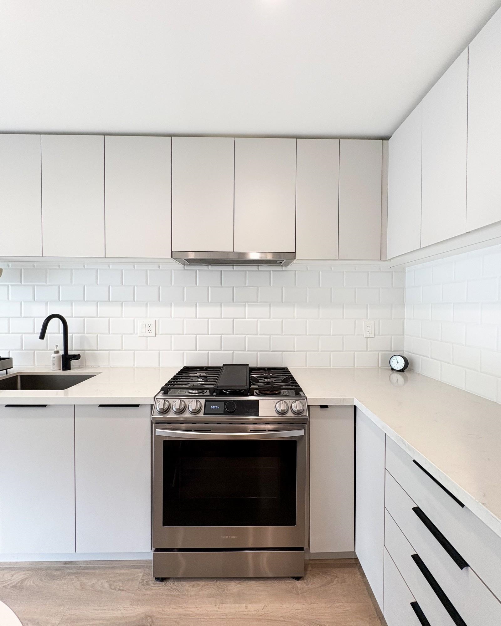 3038 St George Street 407