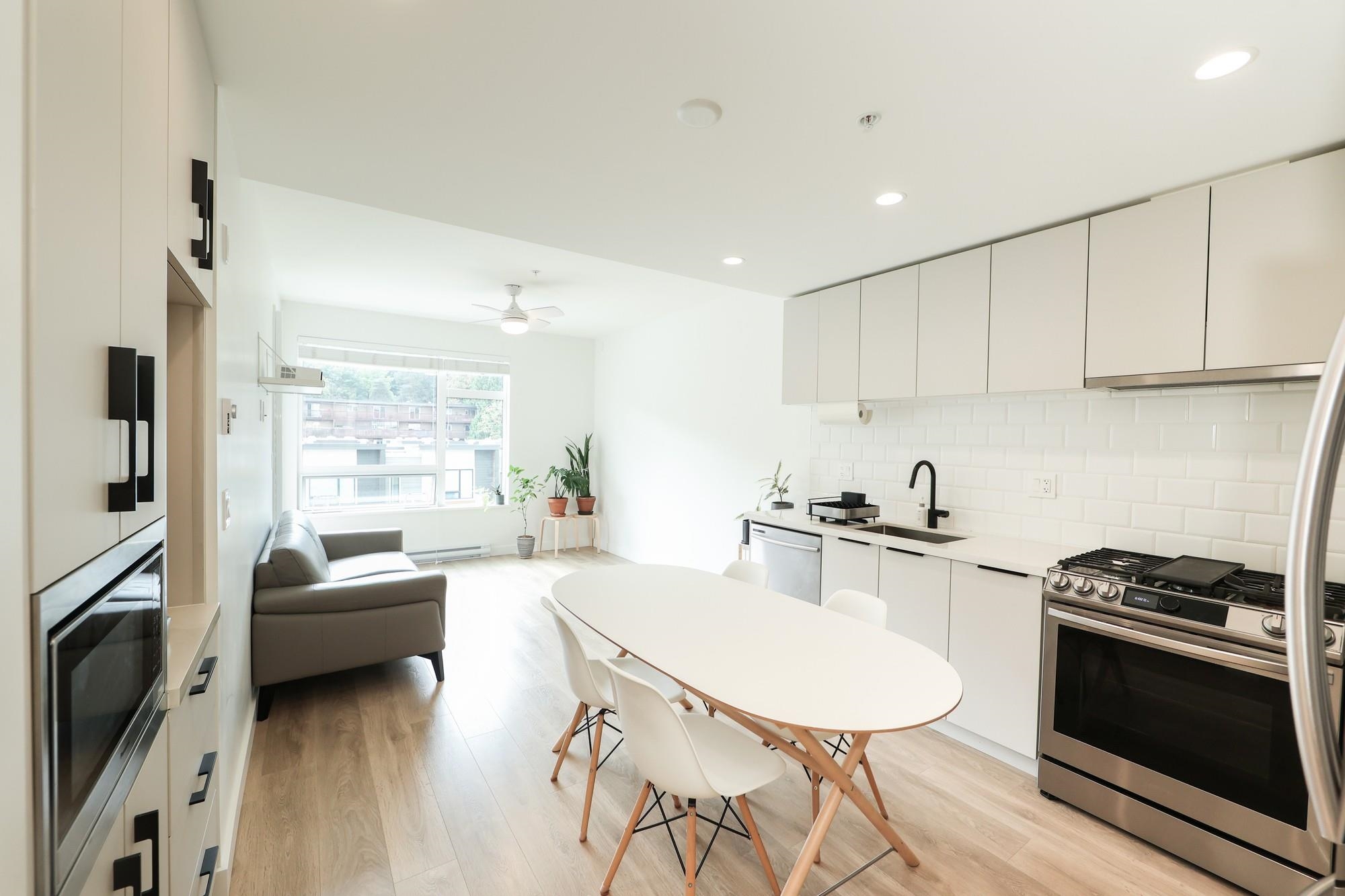 3038 St George Street 407