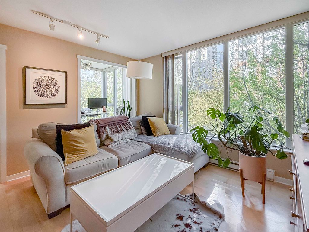 listing image 1105431198079710604