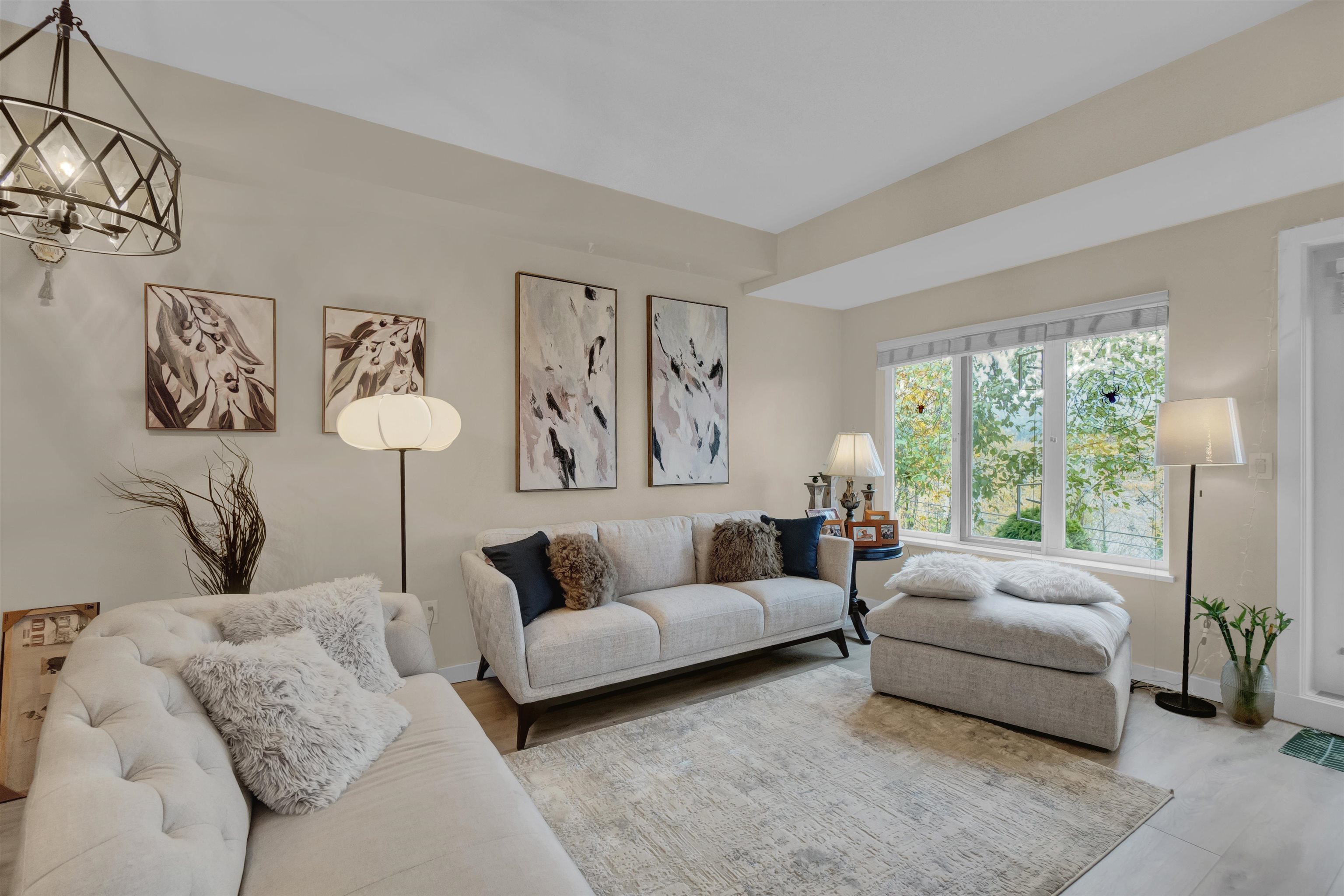 160 Shoreline Circle 111