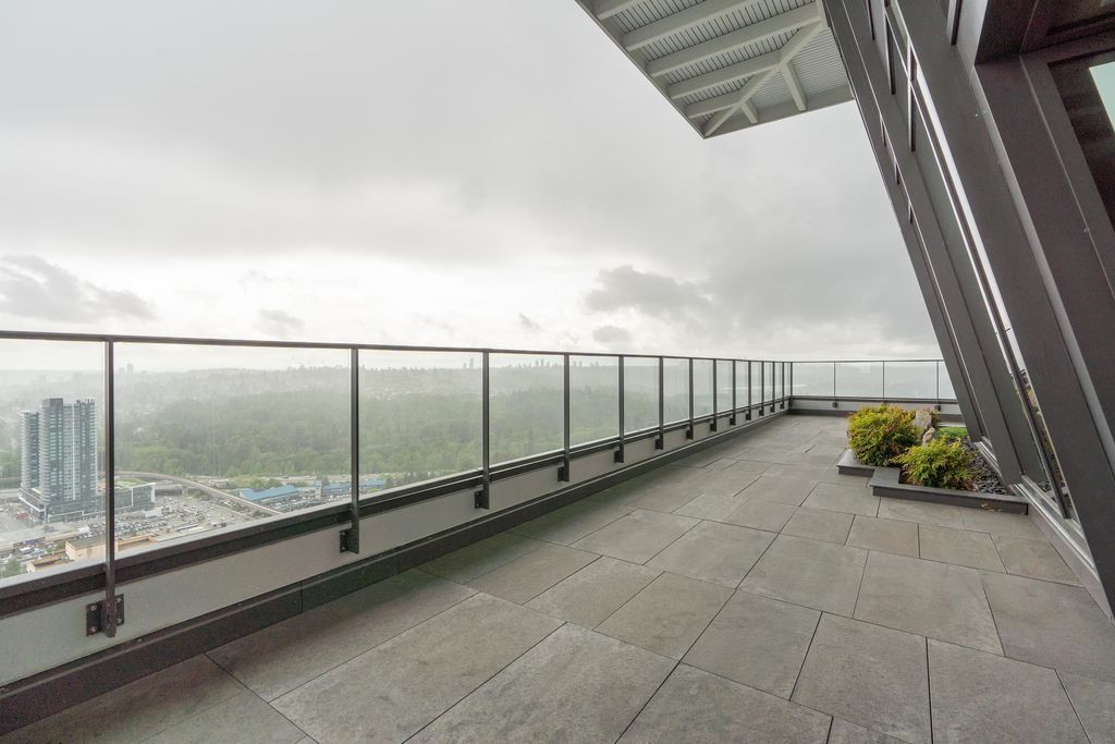 listing image 1108416423284336883