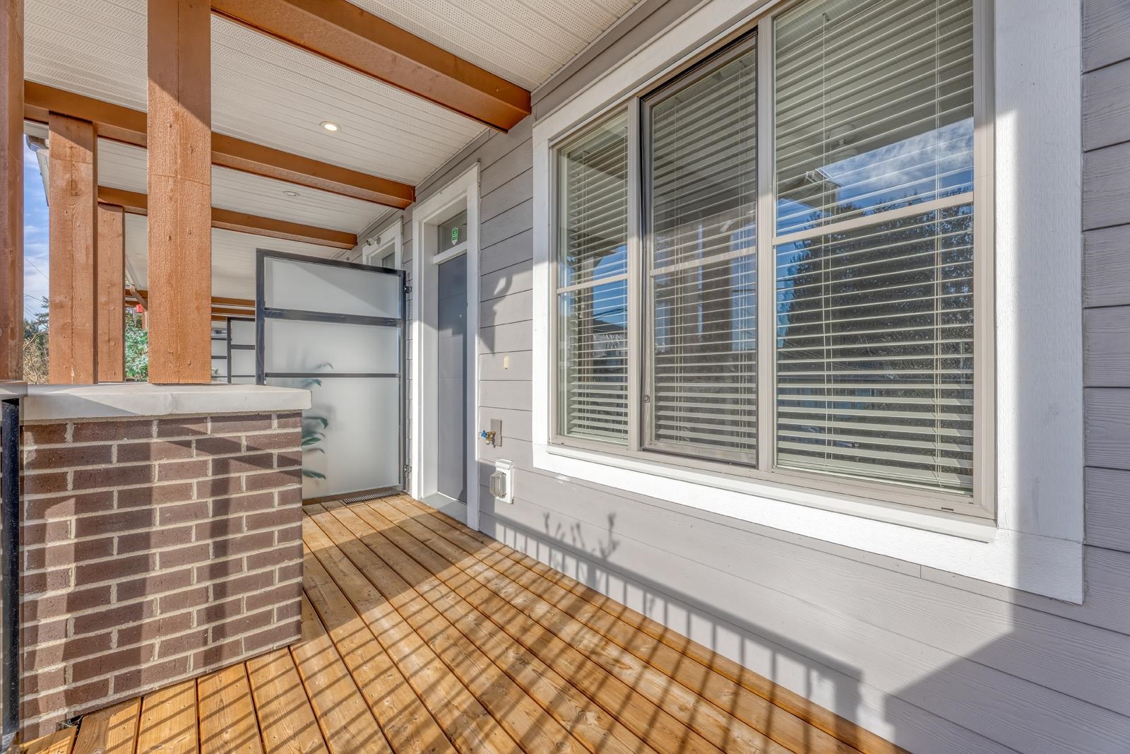 2145 Prairie Avenue 6