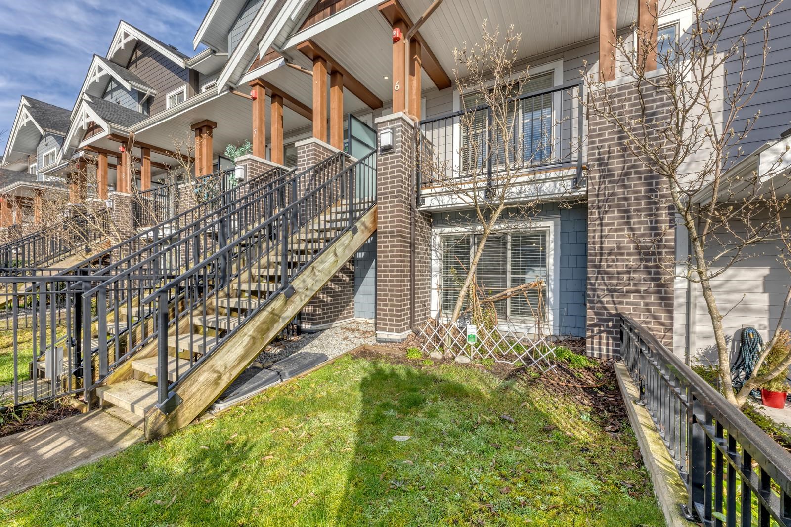 2145 Prairie Avenue 6