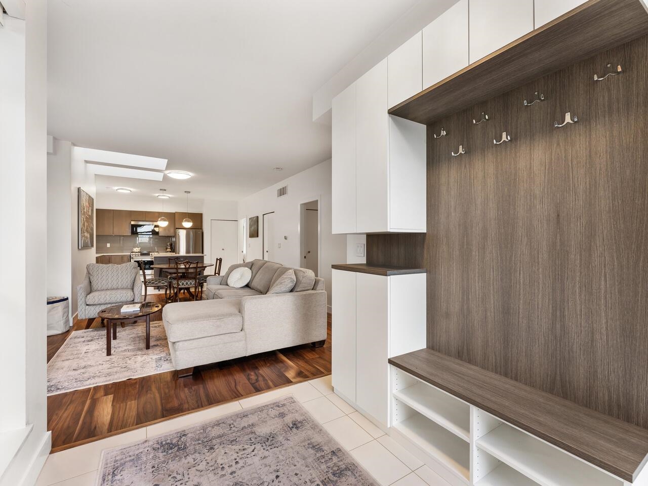 10133 River Drive 18