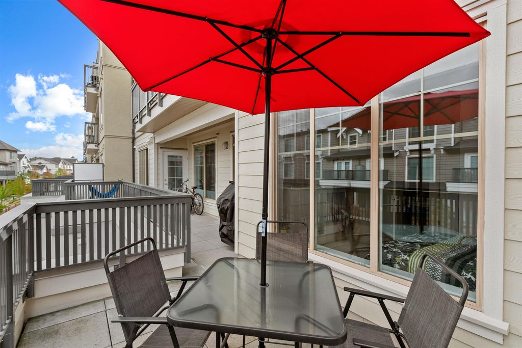 listing image 1102987588656649872