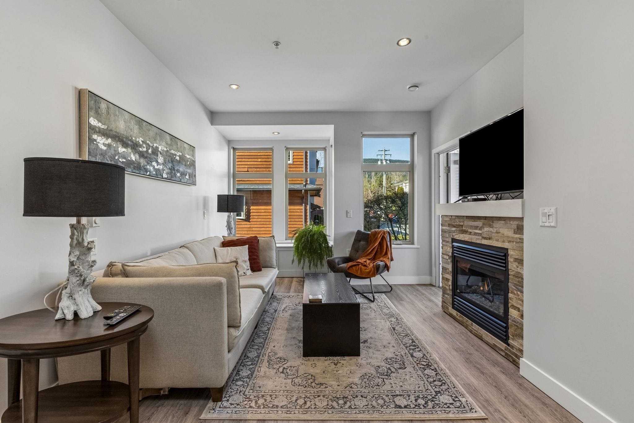 116 W 23rd Street 207