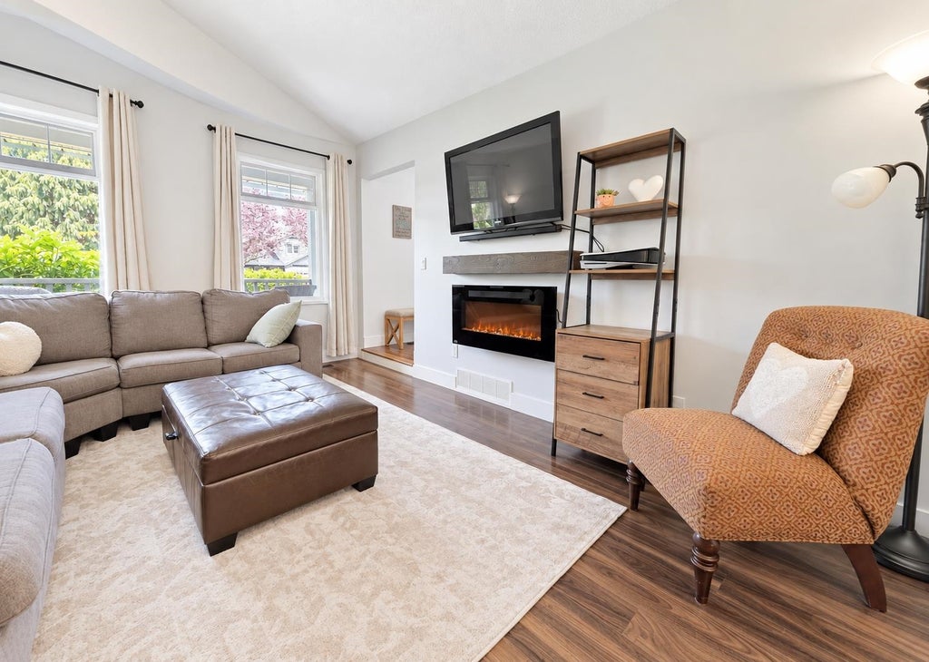 Photo of 20986 93a Avenue, Langley, BC V1M 1R8 (MLS # R3166807)