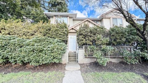 21409 NE Dewdney Trunk Road 7 Maple Ridge BC V2X 3G5