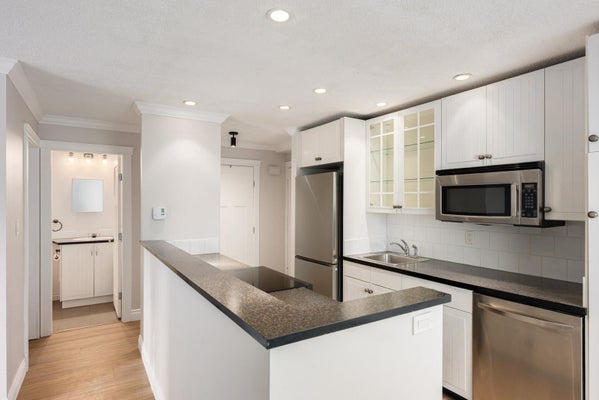 301 - 7831 No 1 Rd, Richmond, BC 2