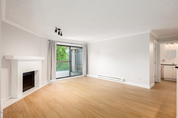 301 - 7831 No 1 Rd, Richmond, BC 5