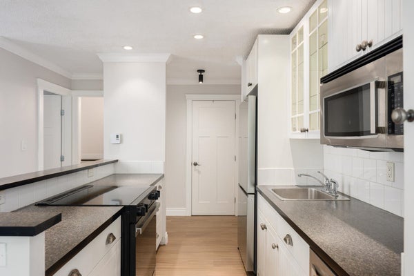 301 - 7831 No 1 Rd, Richmond, BC 3