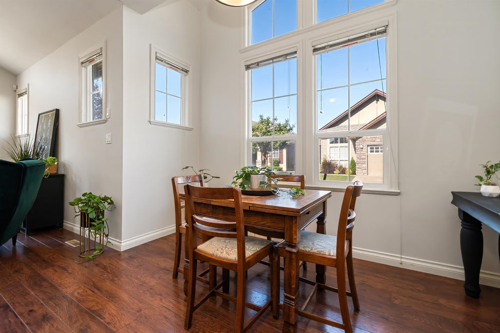 Photo of 6577 Southdowne Place #33, Chilliwack, BC V2R 0H4 (MLS # R3171395)
