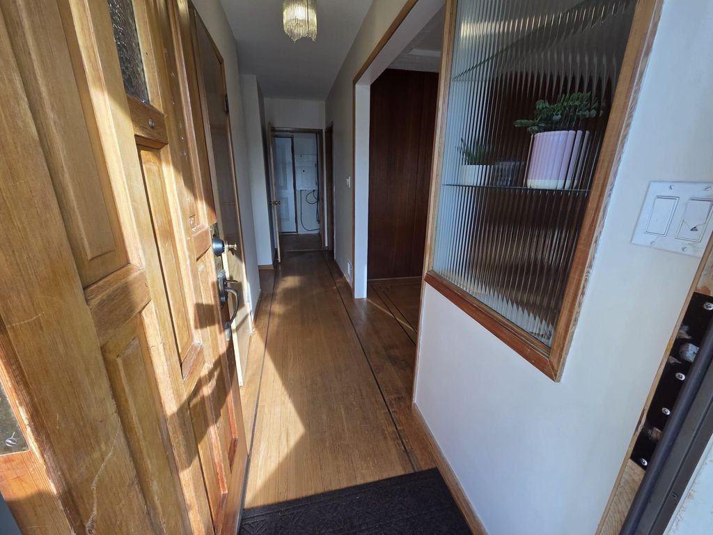 Photo of 9716 Heather Street, Chilliwack, BC V2P 5M6 (MLS # R3111499)