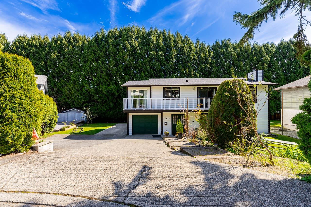 2932 Tatla Place