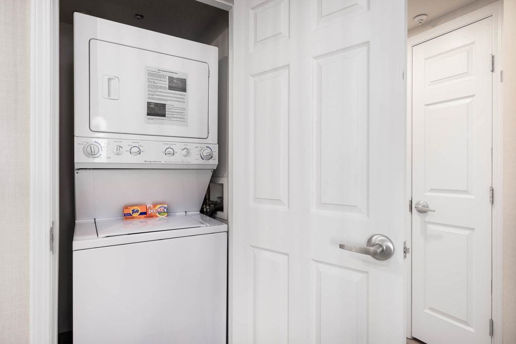 listing image 1100227810115952804