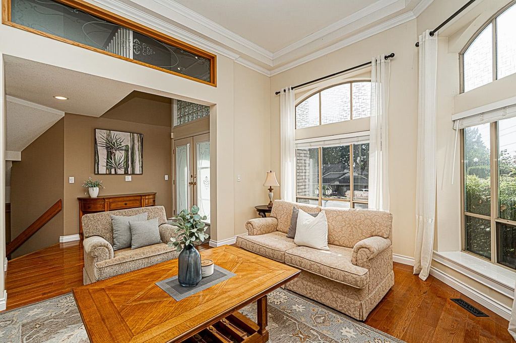 listing image 1100688490701196677