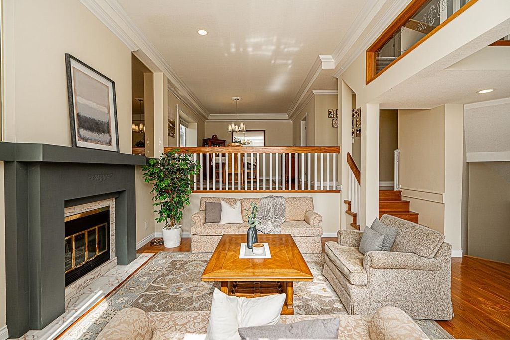 listing image 1103484464957394482