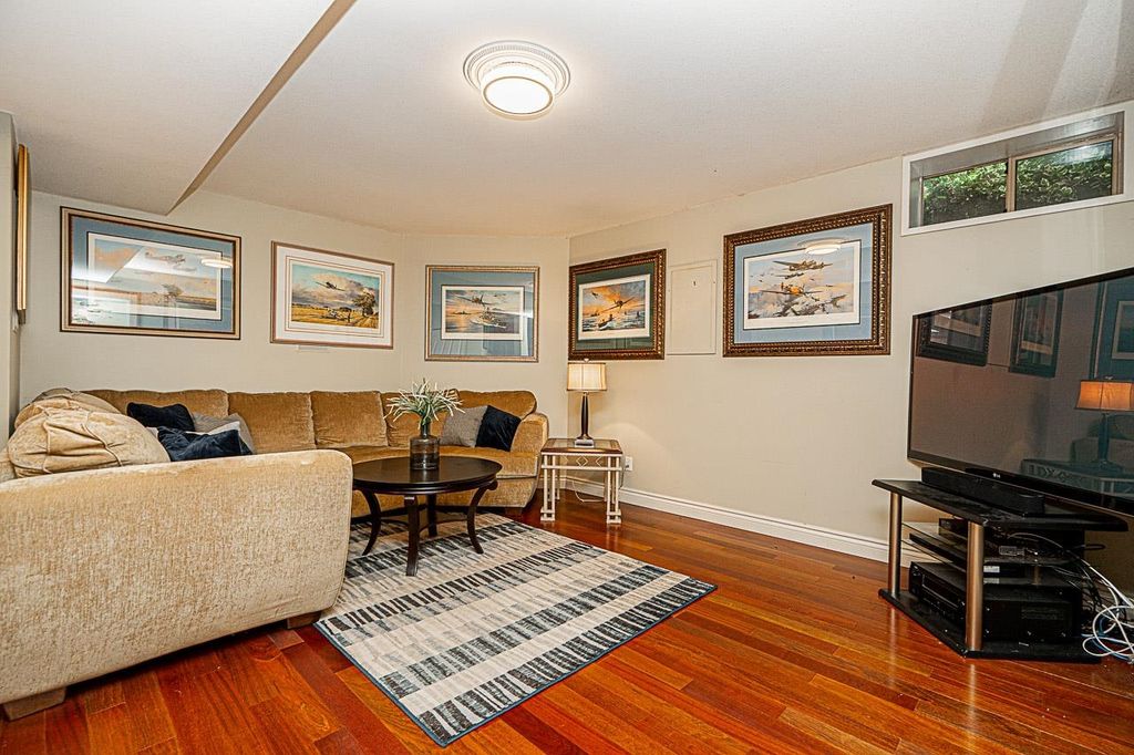 listing image 1101058910502205348