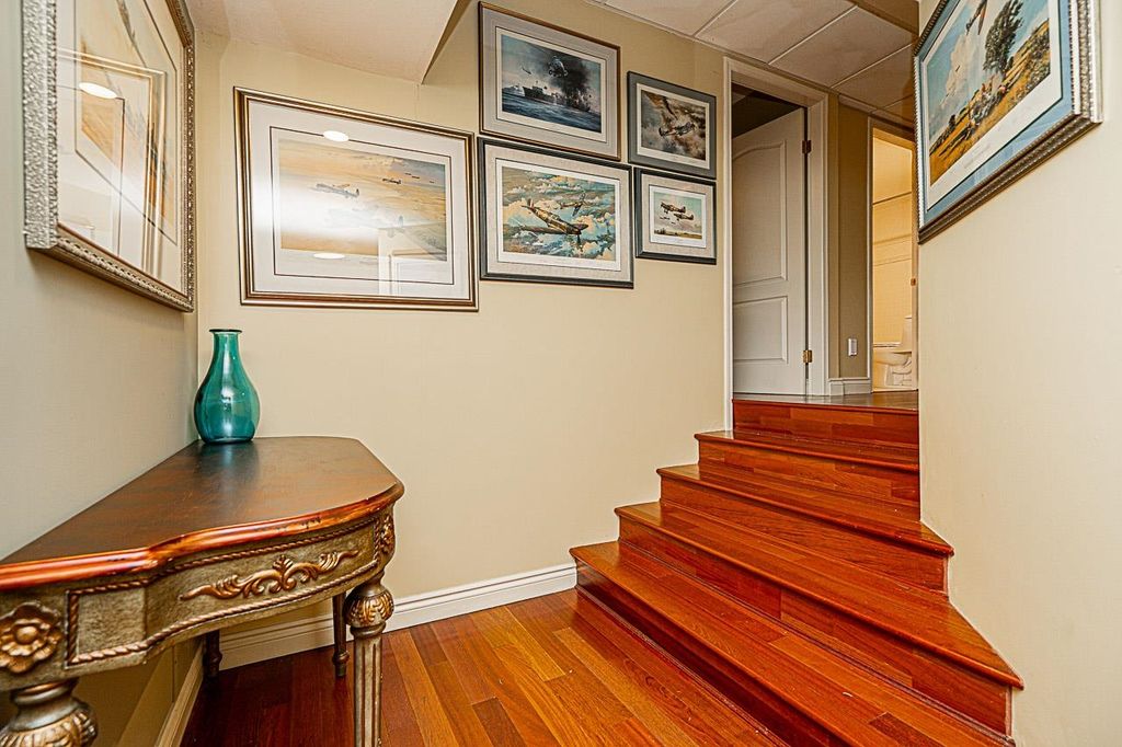 listing image 1108094370914688221