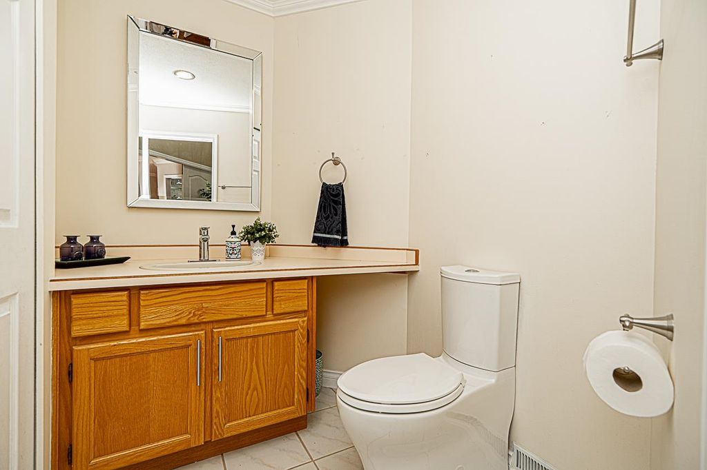 listing image 1106083333718712495