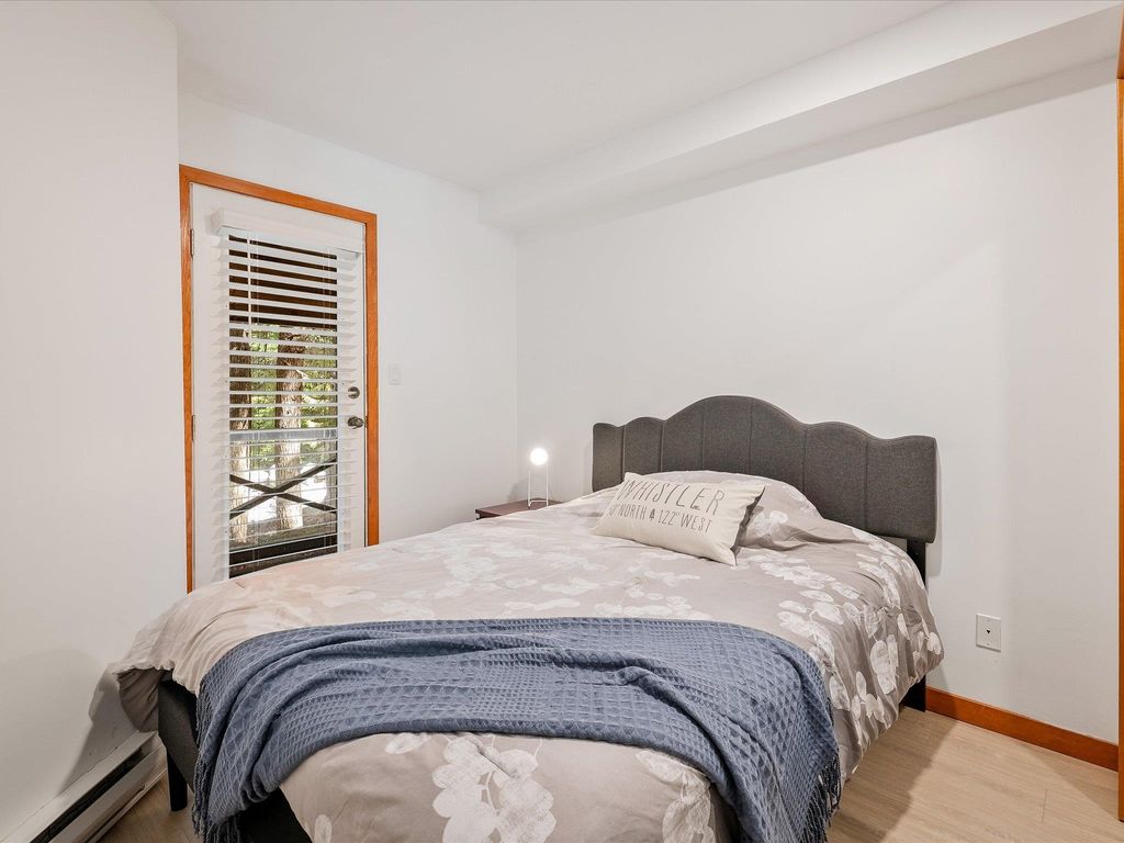 listing image 1108458166832780197