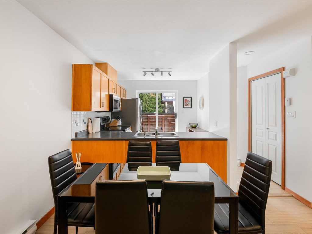 listing image 1103430983179911434
