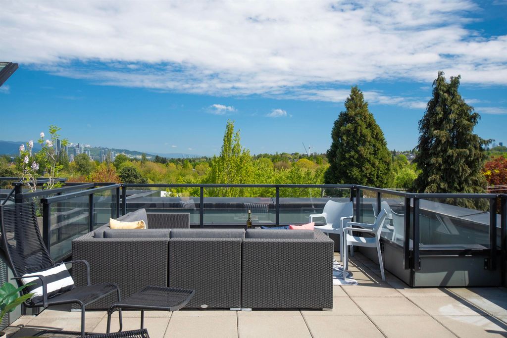 listing image 1108245035098432624