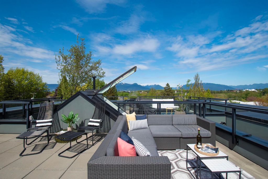 listing image 1109011834797535916