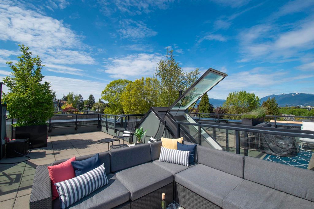 listing image 1109630807632188364