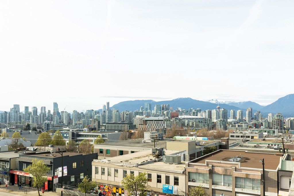 listing image 1104693347266109980