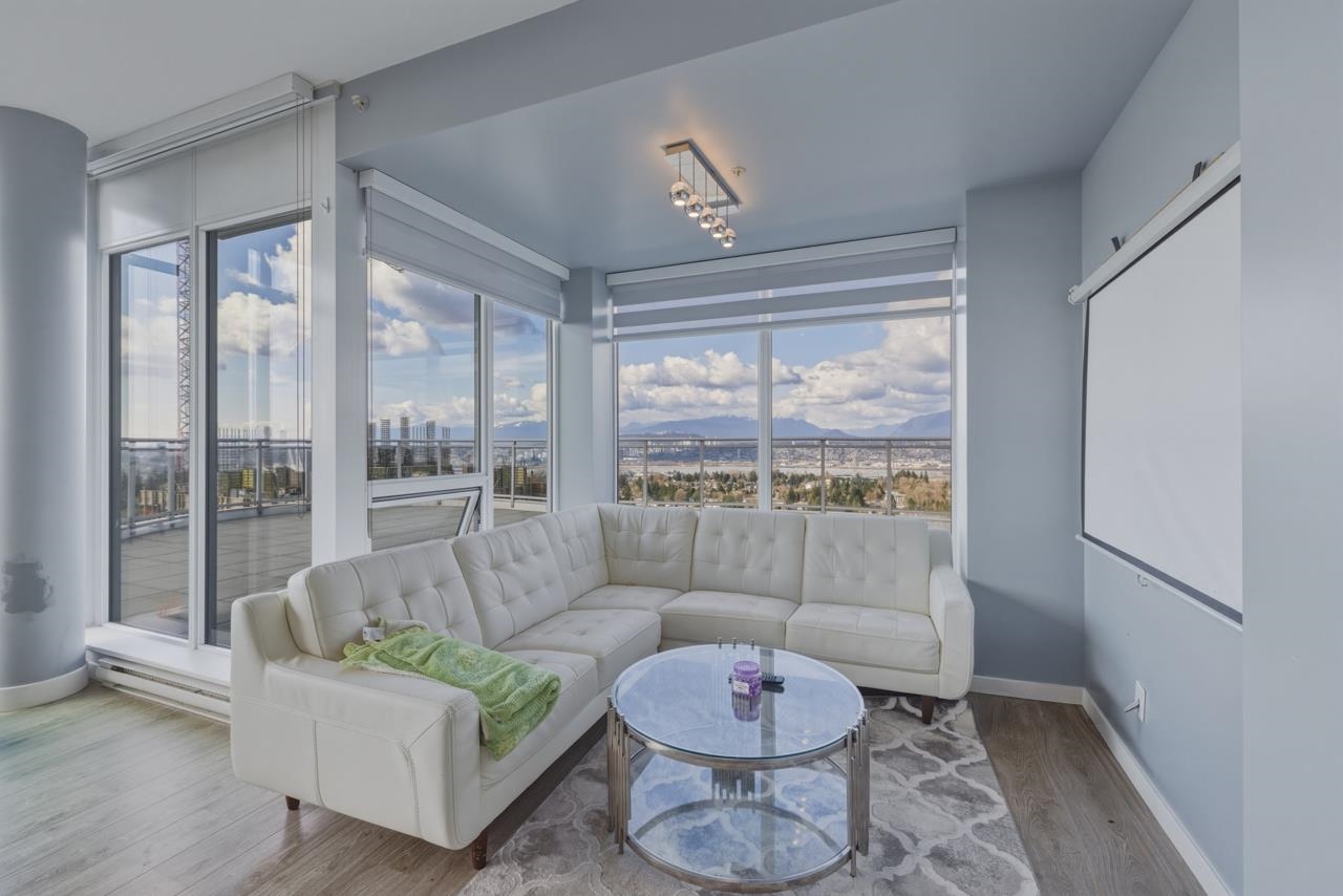 13303 Central Avenue 2701