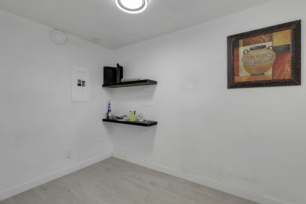 Photo of 45870 Henley Avenue, Chilliwack, BC V2P 3J9 (MLS # R3099162)