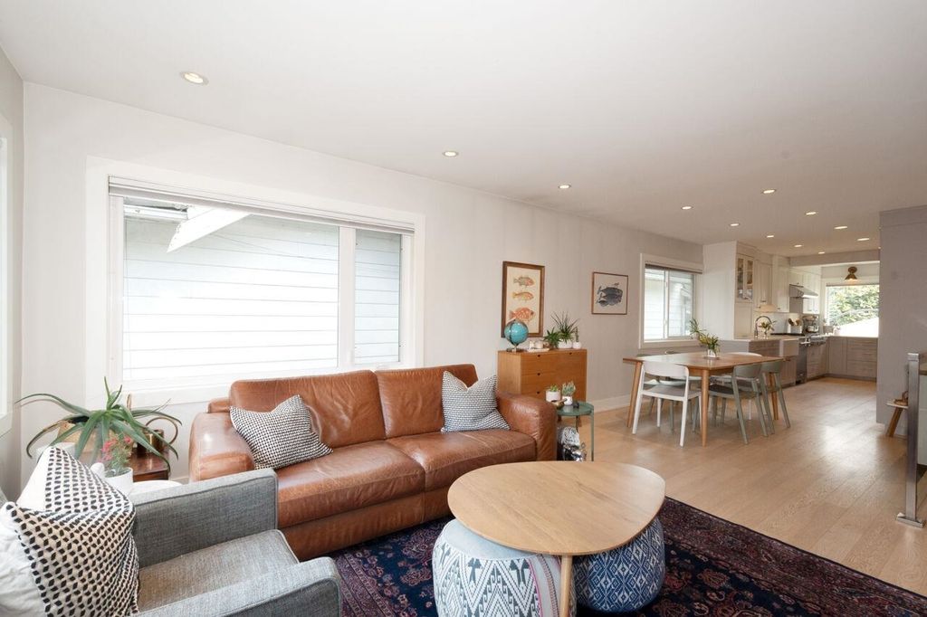 listing image 1103833761880372076