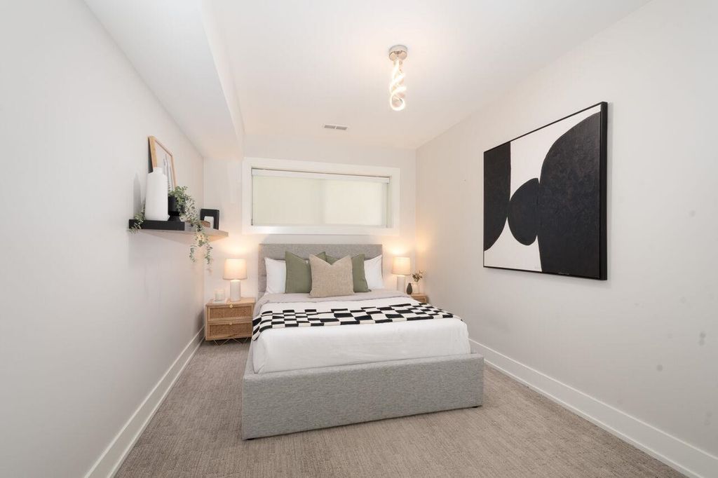 listing image 1103196474059855717