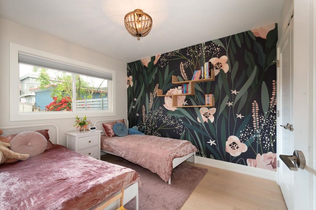 listing image 1109598285624977311