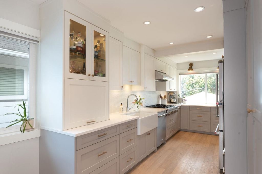 listing image 1103721992196605453
