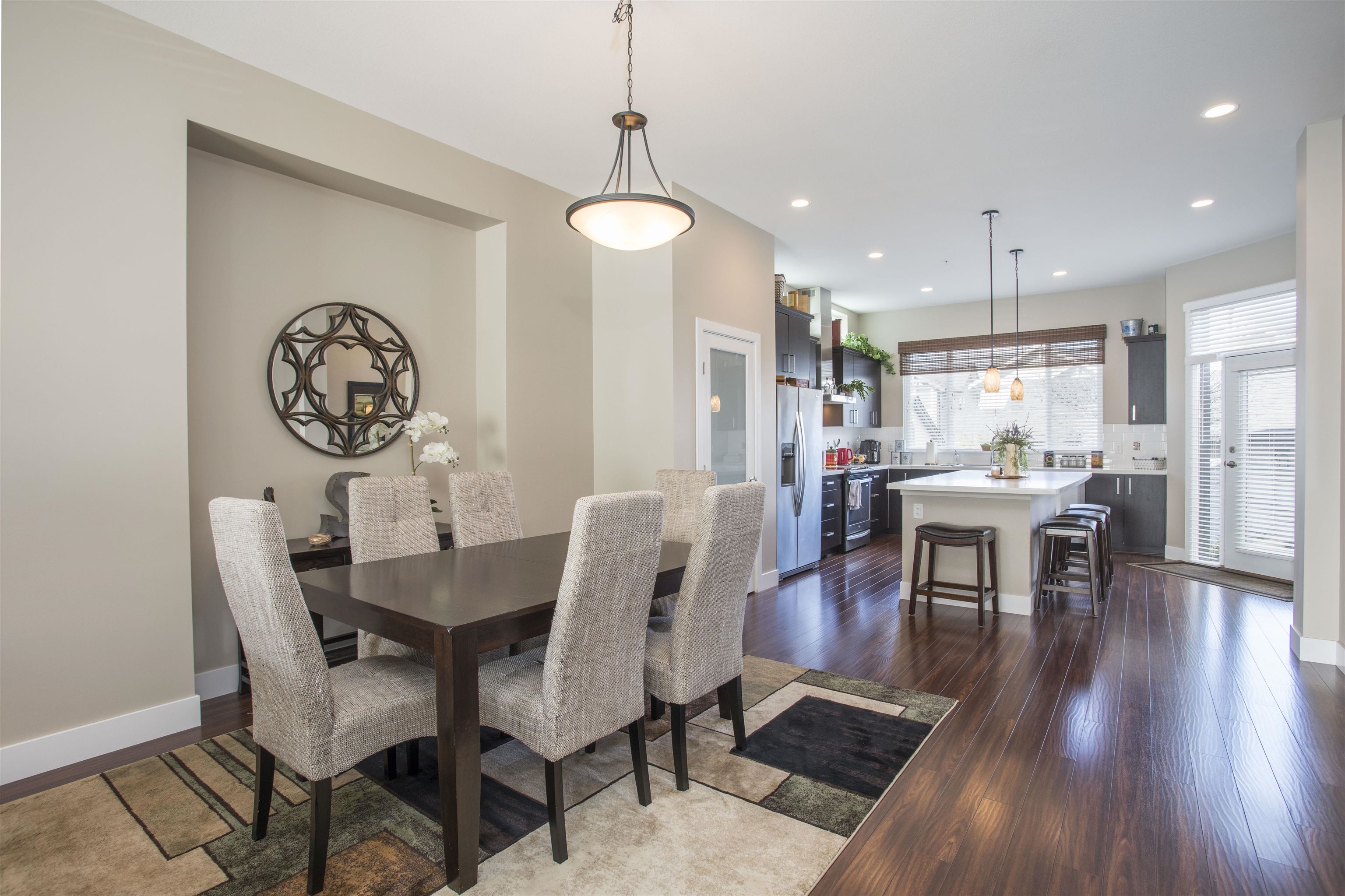 10497 Robertson Street