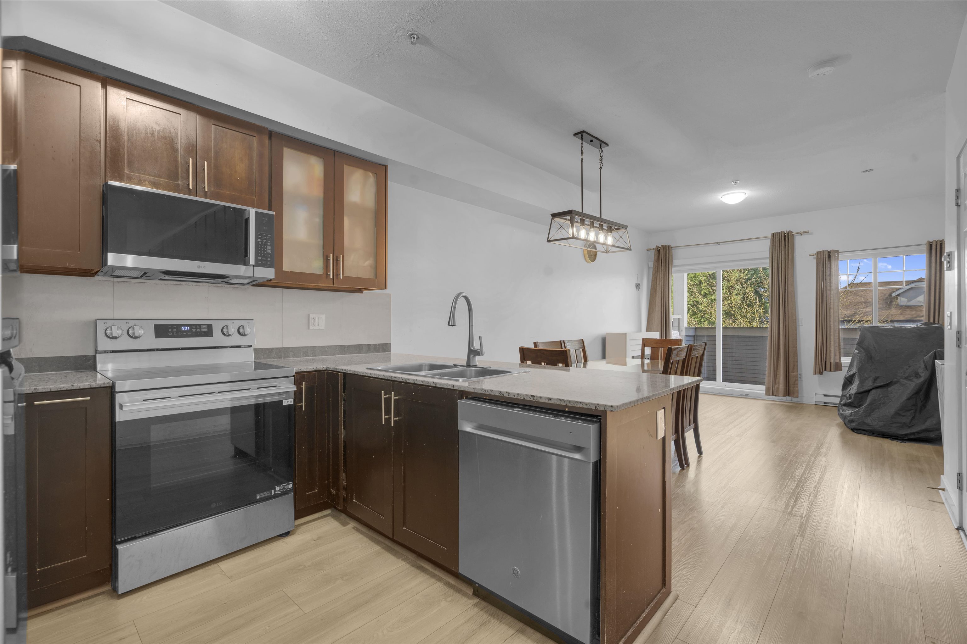 13958 108 Avenue 235
