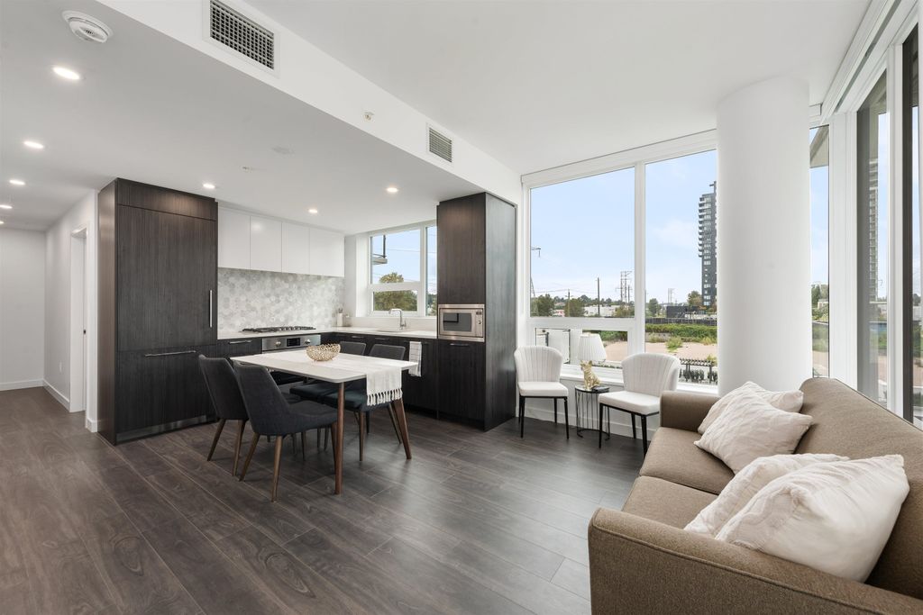 listing image 1105653284918344533
